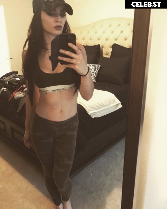WWE's Paige / Saraya Bevis Image 4413315