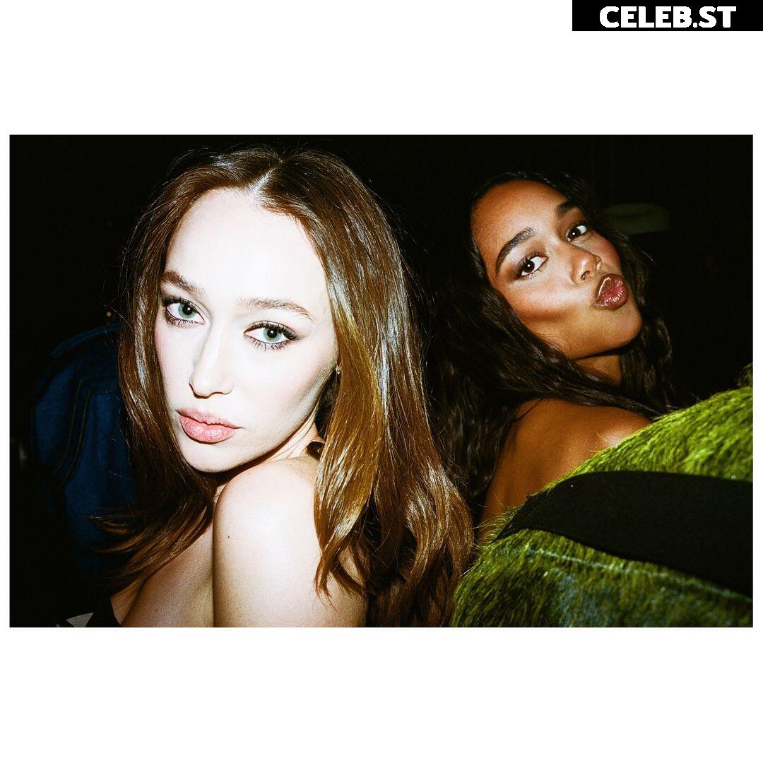 Alycia Debnam Carey Image 4413308