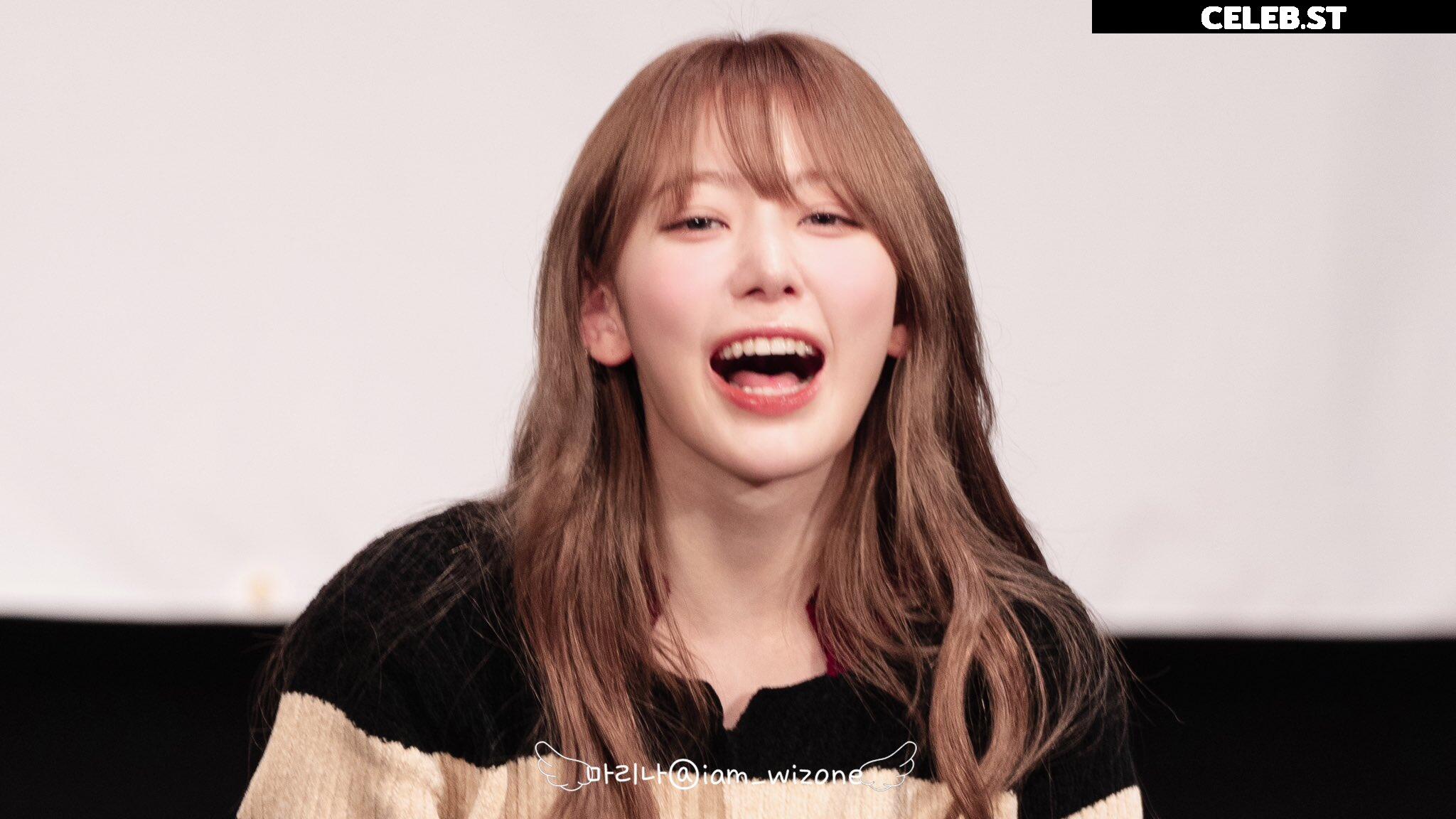 Sakura Miyawaki 宮脇 咲良 | LESSERAFIM Image 4413323