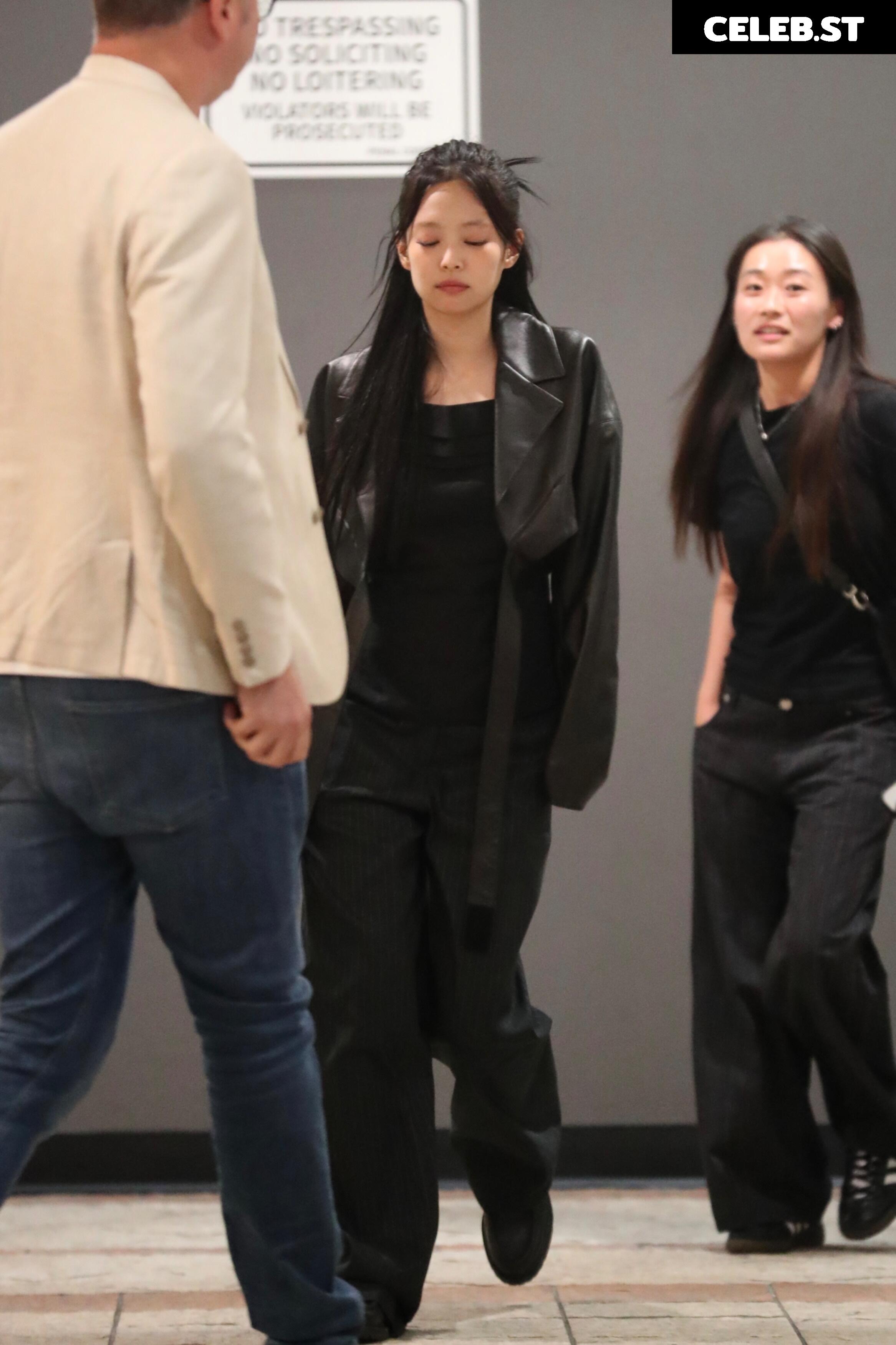 Jennie | BLΛƆKPIИK (Blackpink) Image 4410757
