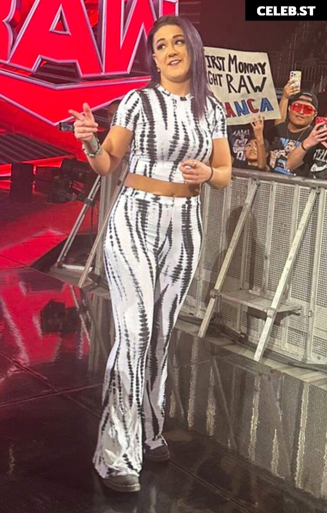 WWE Bayley / Davina Rose / Pamela Rose Martinez Image 4410141