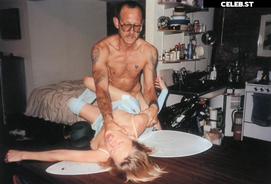 Terry Richardson with Girls Image 4419349
