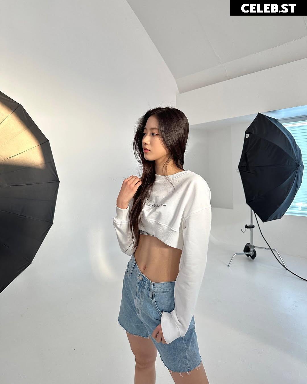 Kazuha Nakamura 中村 一葉 | LESSERAFIM Image 4418022