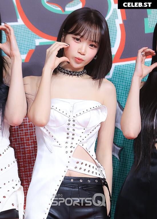 Kim Chaewon 김채원 [Le Sserafim] Image 4418972