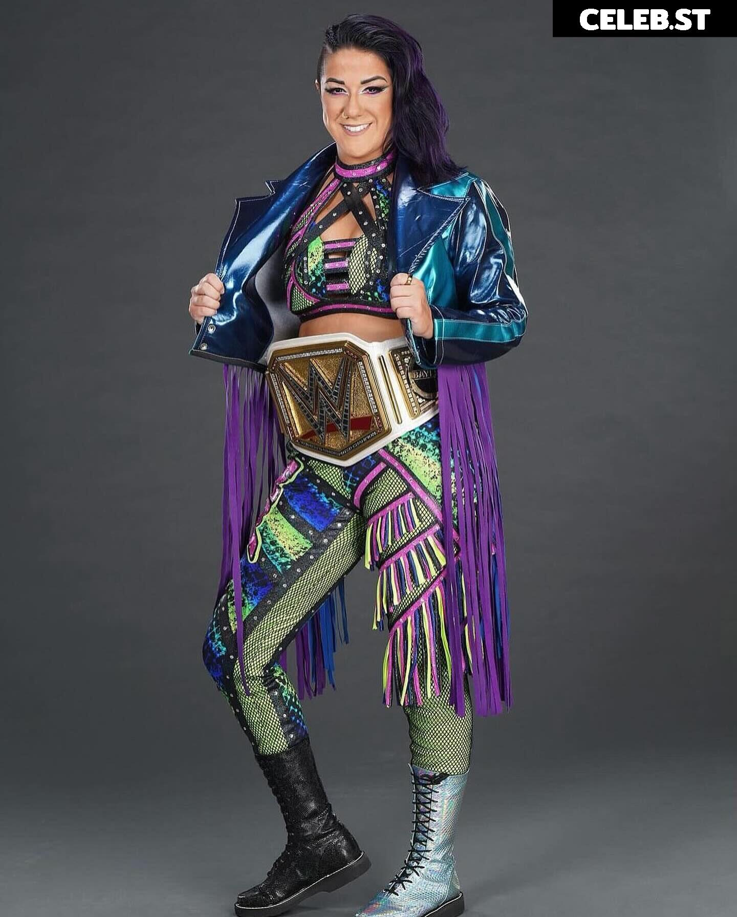 WWE Bayley / Davina Rose / Pamela Rose Martinez Image 4405815