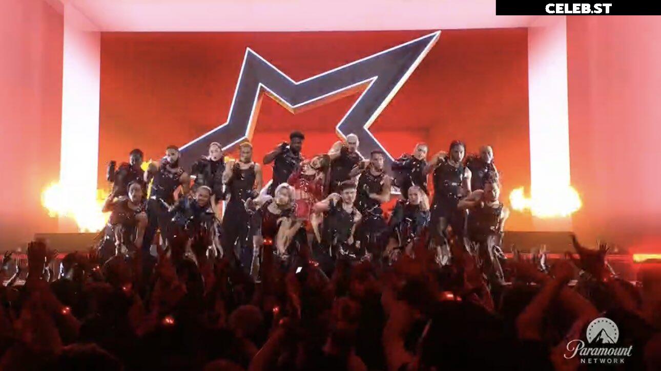Lisa | BLΛƆKPIИK (Blackpink) Image 4405829