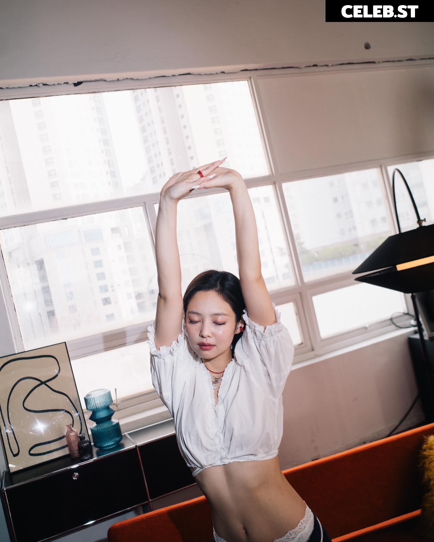 Jennie | BLΛƆKPIИK (Blackpink) Image 4405517