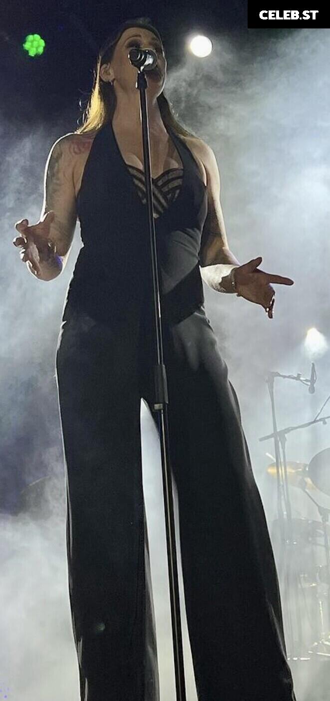 Women of Metal Image 4405530