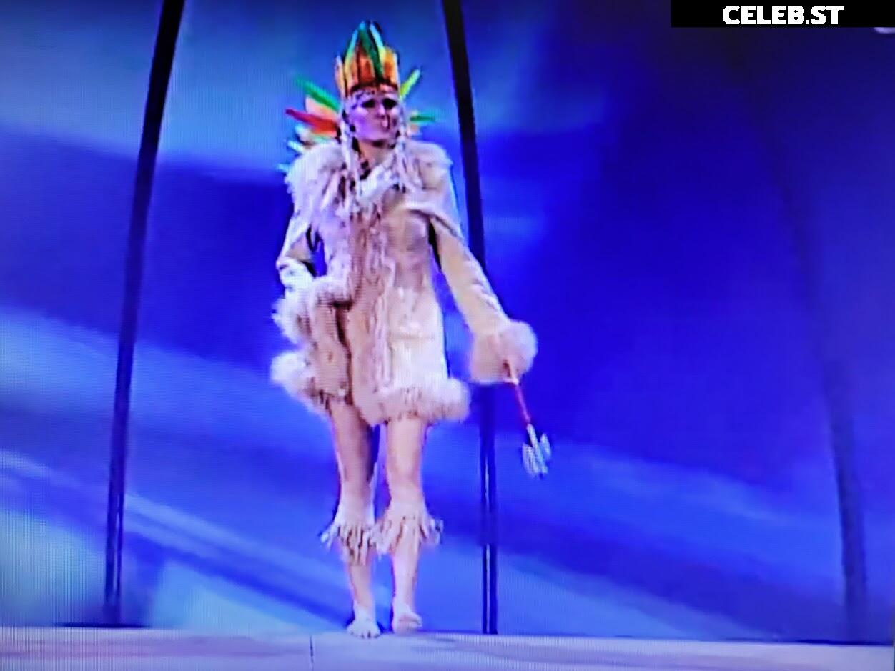 WWE Torrie Wilson Image 4405763