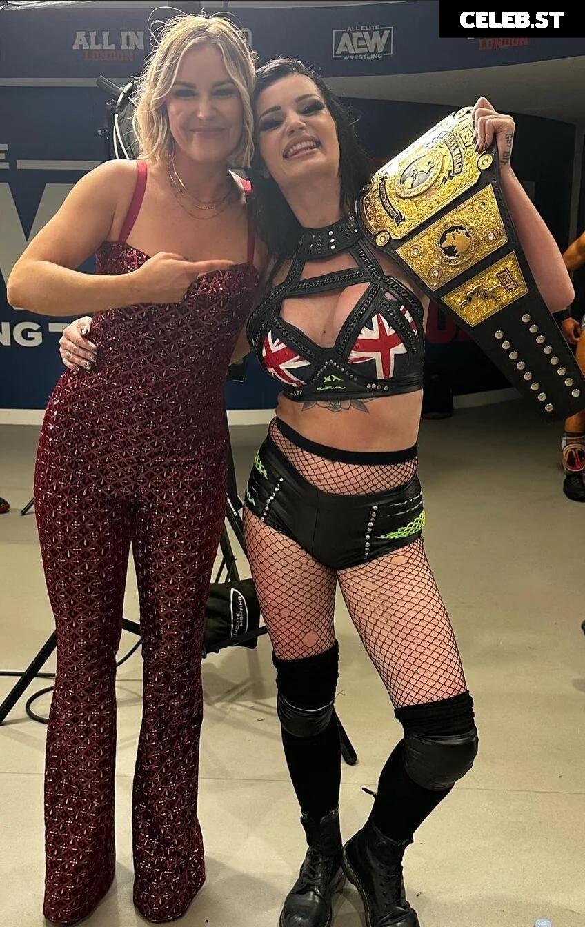 WWE's Paige / Saraya Bevis Image 4405699