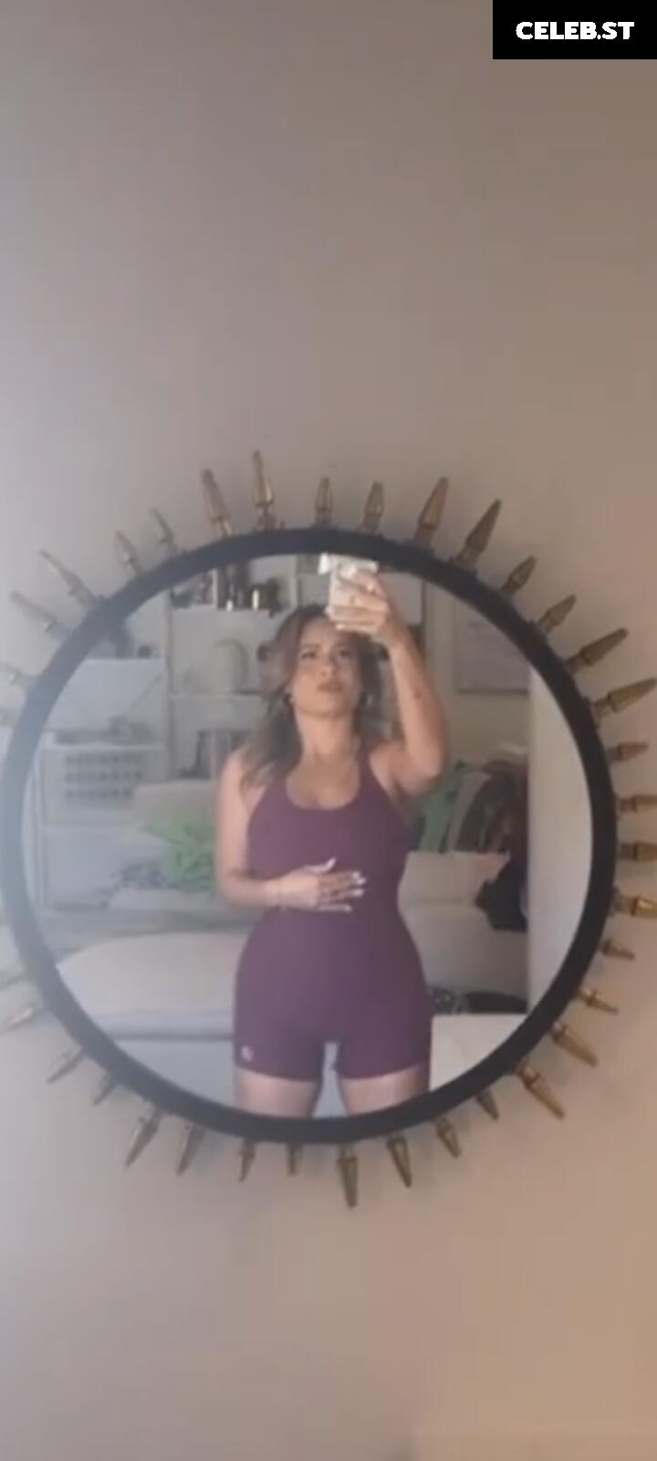 Kayla Braxton Image 4406799