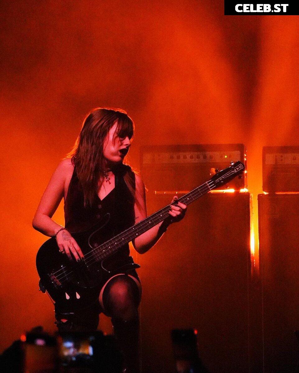 Victoria De Angelis (Maneskin bassist) Image 4407447