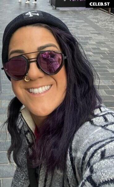 WWE Bayley / Davina Rose / Pamela Rose Martinez Image 4407765