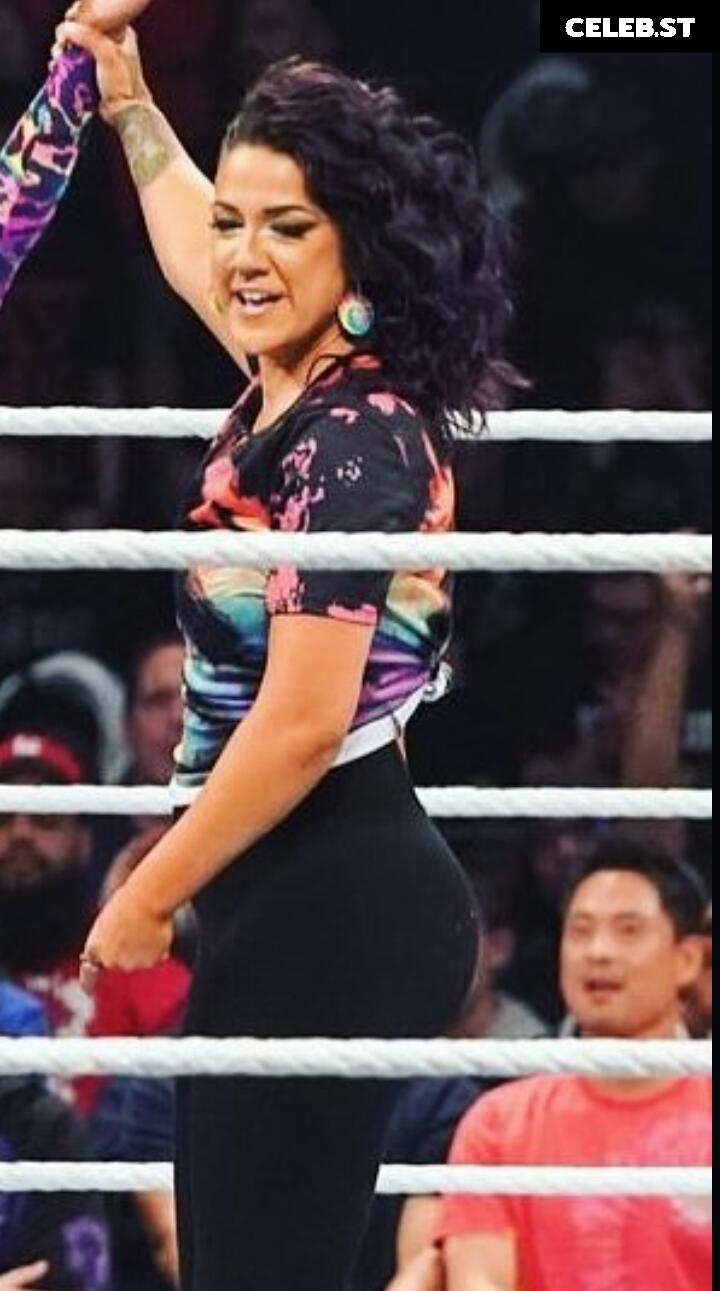 WWE Bayley / Davina Rose / Pamela Rose Martinez Image 4407696
