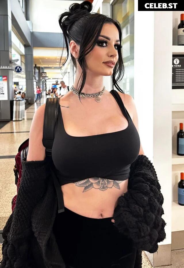 WWE's Paige / Saraya Bevis Image 4407169