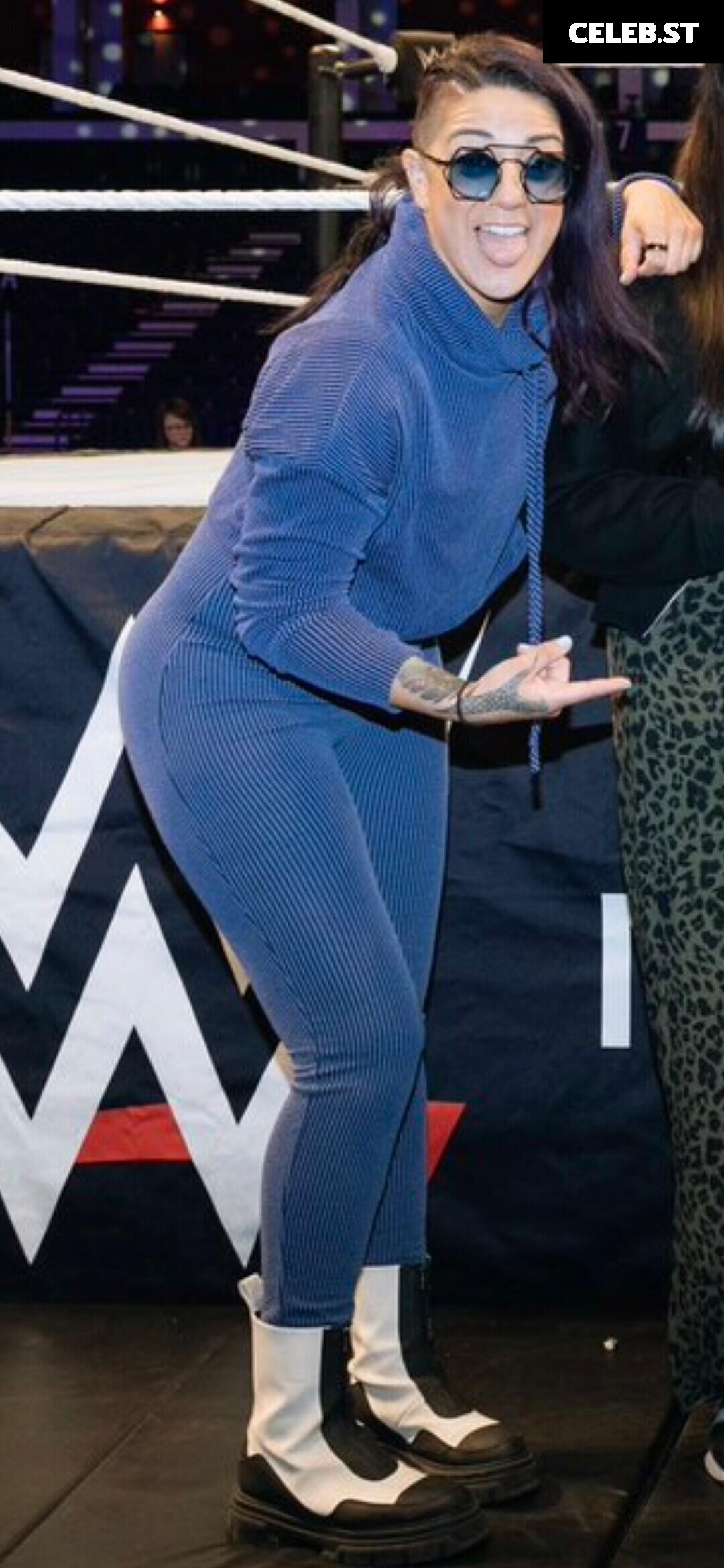 WWE Bayley / Davina Rose / Pamela Rose Martinez Image 4407049