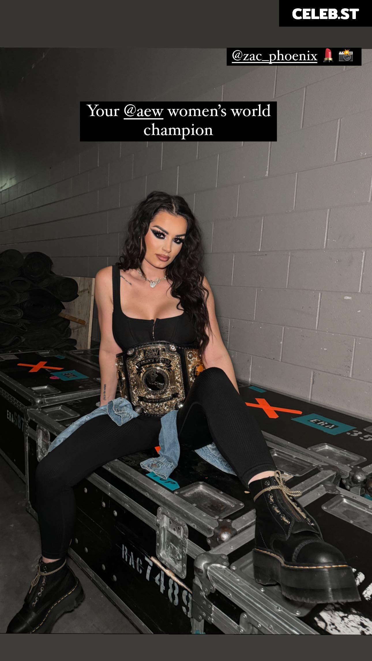 WWE's Paige / Saraya Bevis Image 4407076