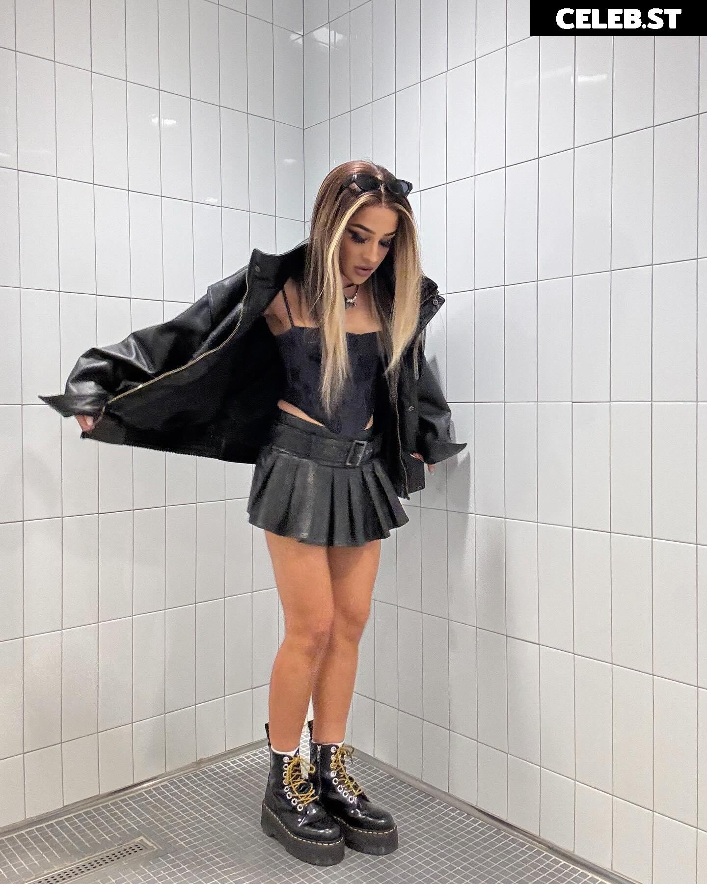 Dakota Kai Image 4404417