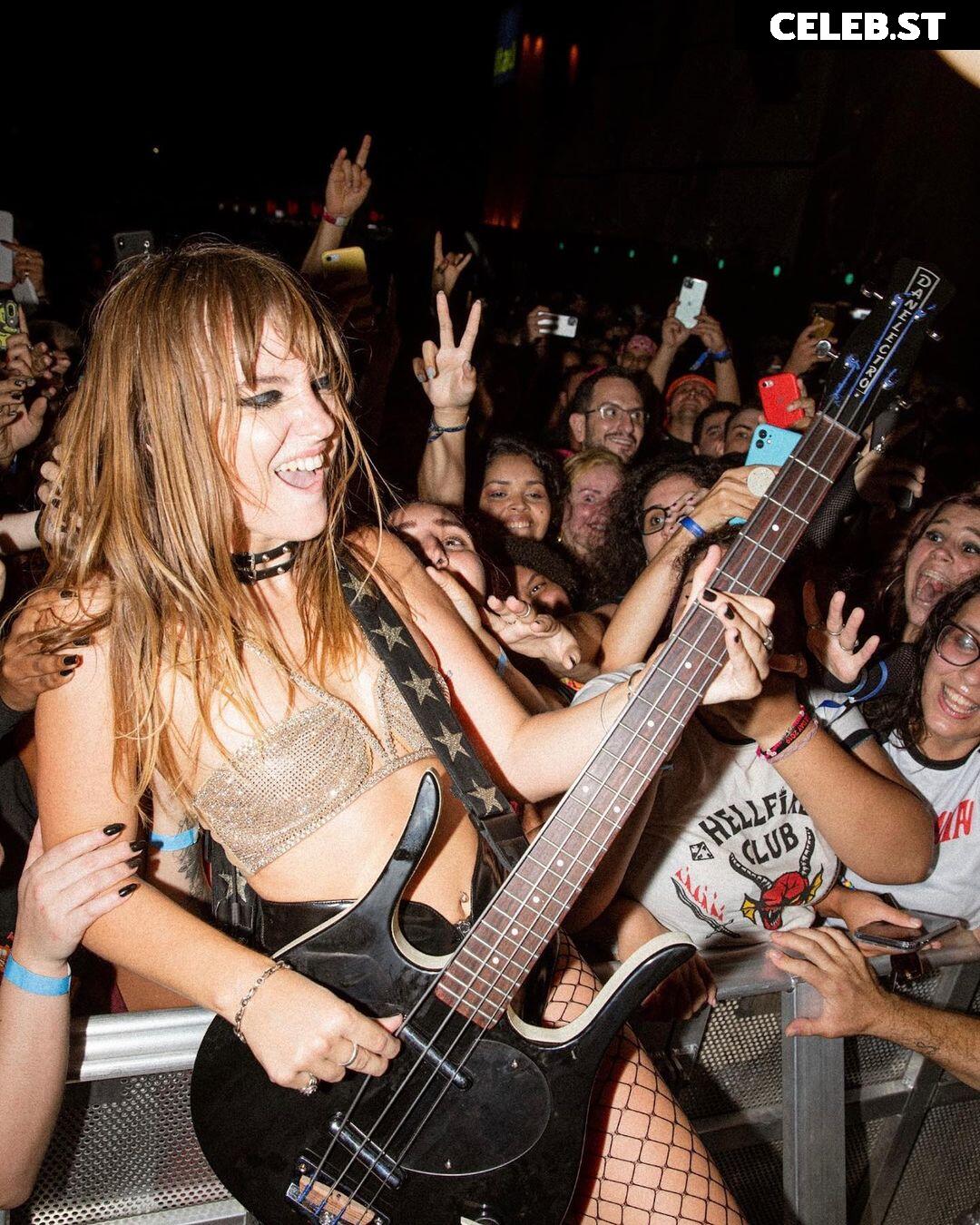 Victoria De Angelis (Maneskin bassist) Image 4401832