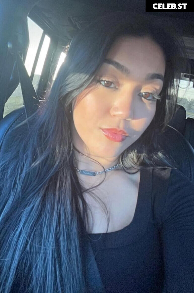 Roxanne Perez/Rok-C - WWE NXT Image 4401589