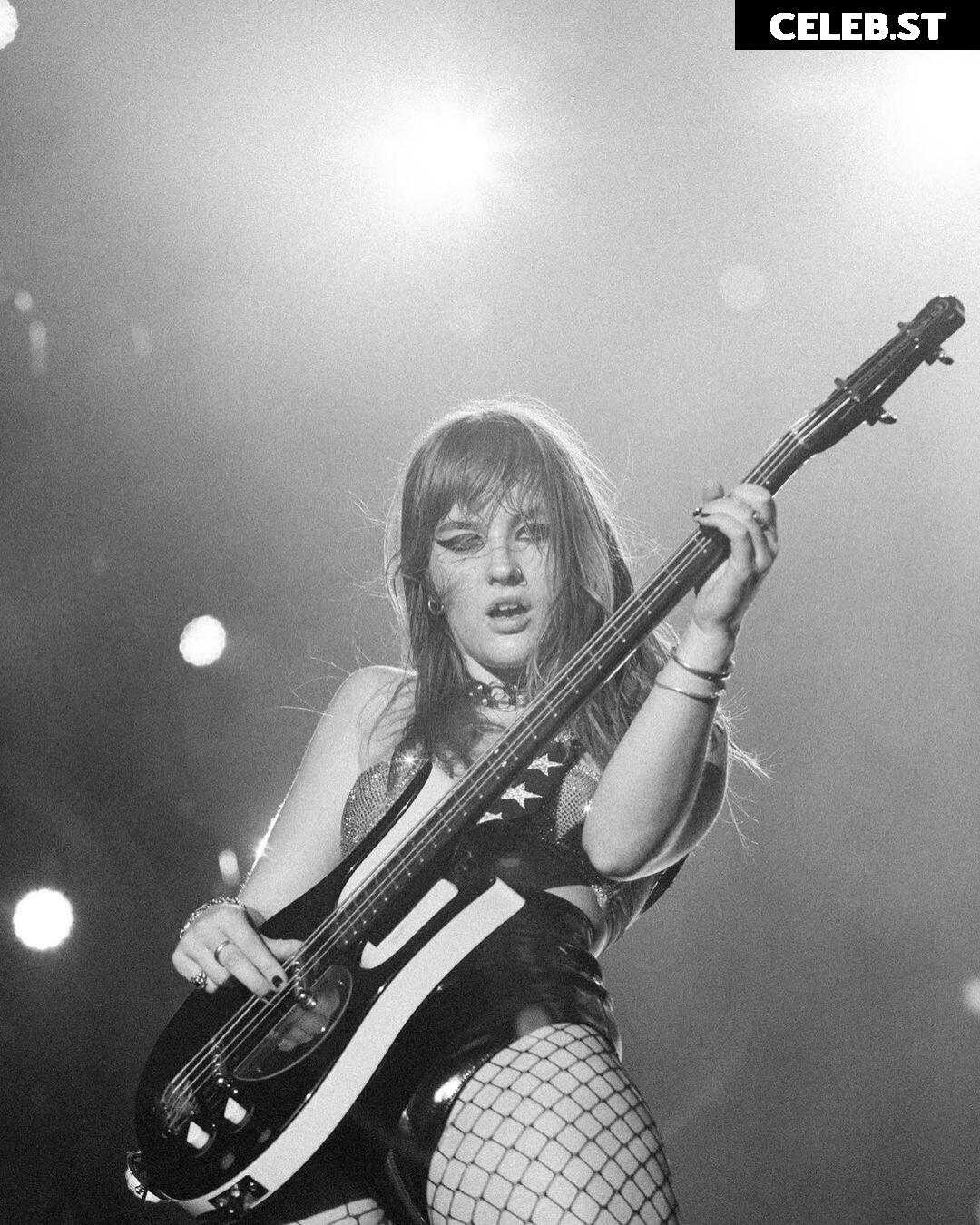 Victoria De Angelis (Maneskin bassist) Image 4401740