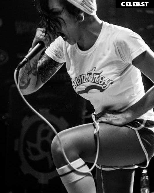 Women of Metal Image 4401050