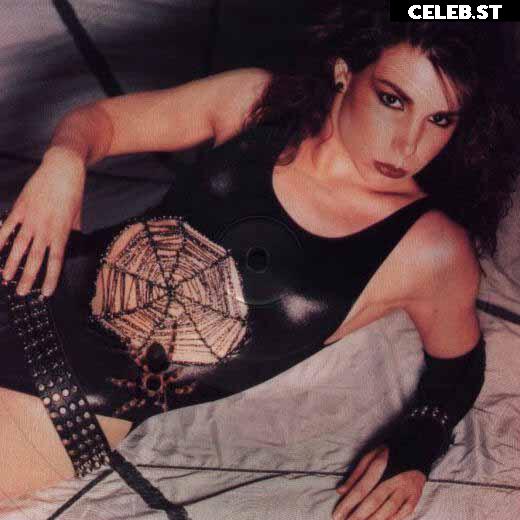 Women of Metal Image 4401916