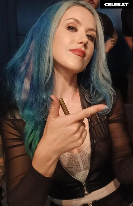 Women of Metal Image 4402832