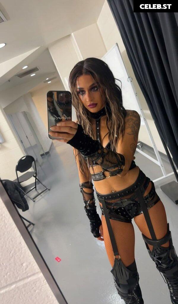 Dakota Kai Image 4402535