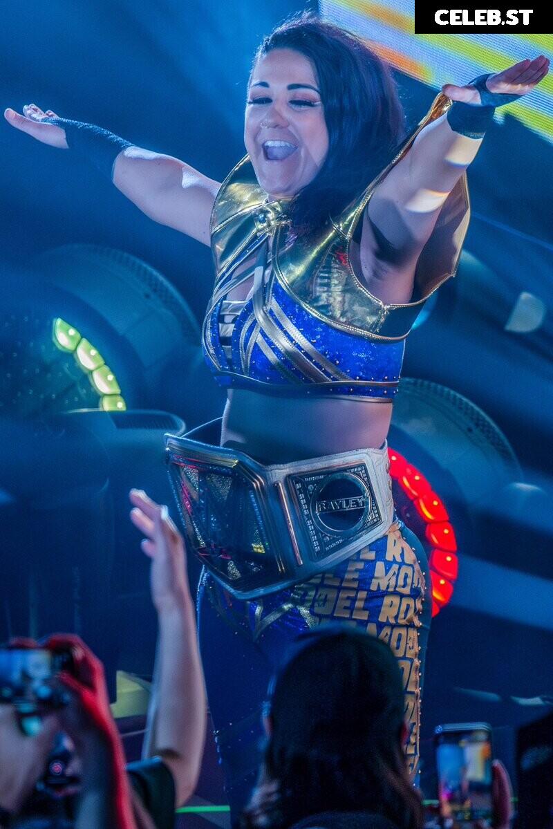 WWE Bayley / Davina Rose / Pamela Rose Martinez Image 4402097