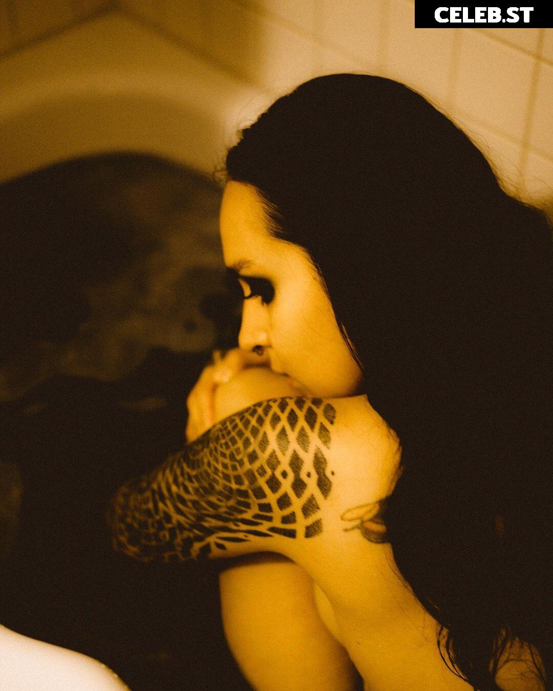 Women of Metal Image 4403817