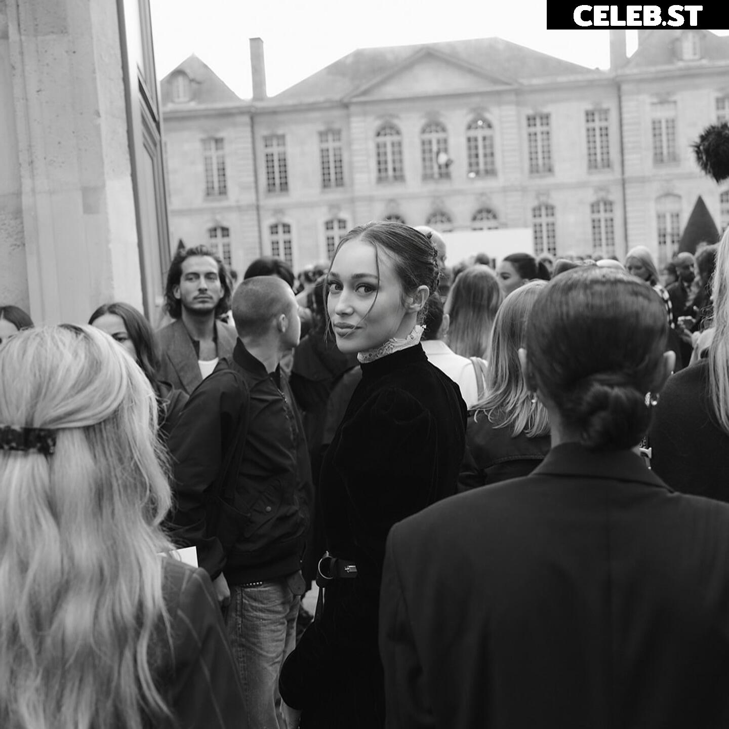 Alycia Debnam Carey Image 4403592