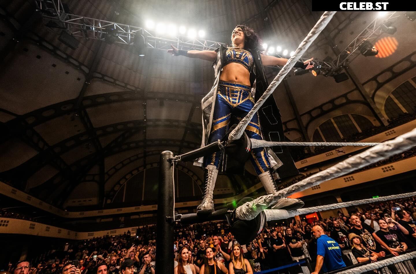 WWE Bayley / Davina Rose / Pamela Rose Martinez Image 4403458