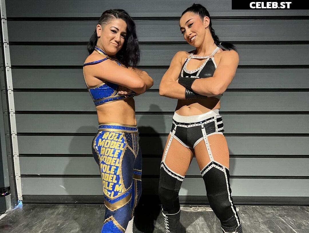 WWE Bayley / Davina Rose / Pamela Rose Martinez Image 4403679