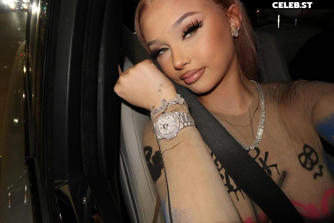 Alabama Barker Image 4403144