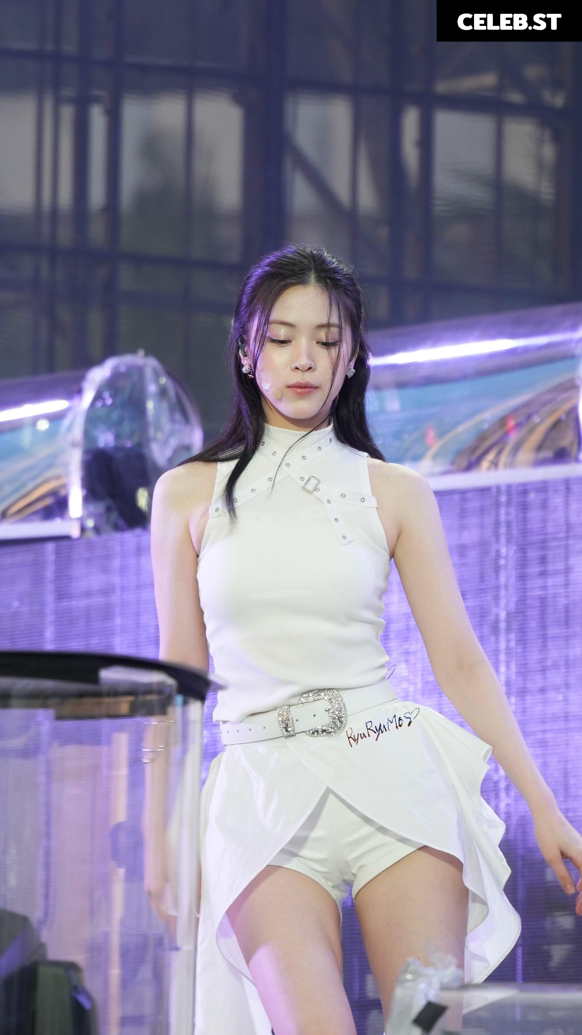 Ryujin - ITZY (신류진, Shin Ryu-jin) Image 4403365