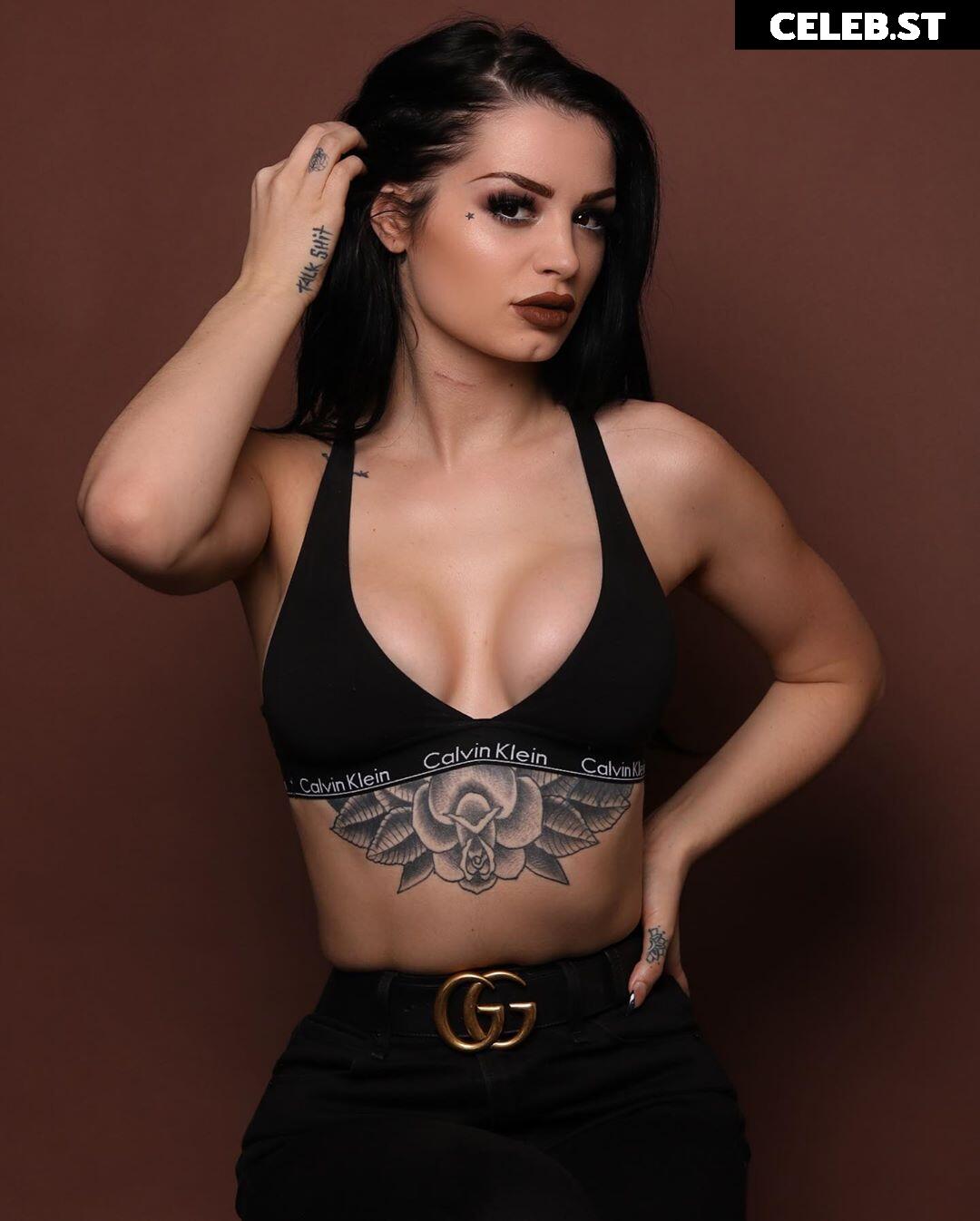 WWE's Paige / Saraya Bevis Image 4400421