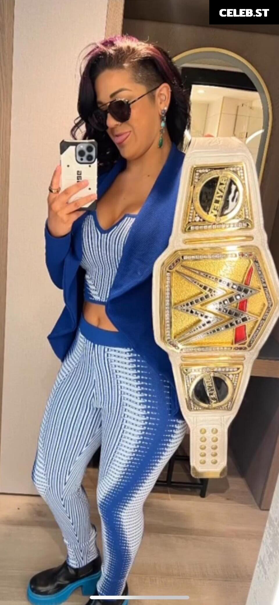 WWE Bayley / Davina Rose / Pamela Rose Martinez Image 4400771
