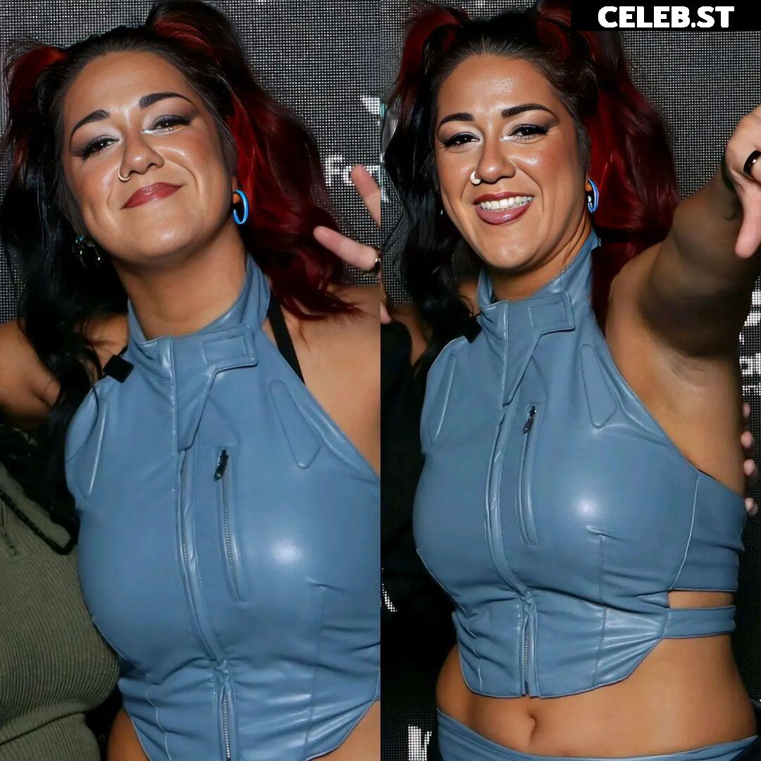 WWE Bayley / Davina Rose / Pamela Rose Martinez Image 4400153