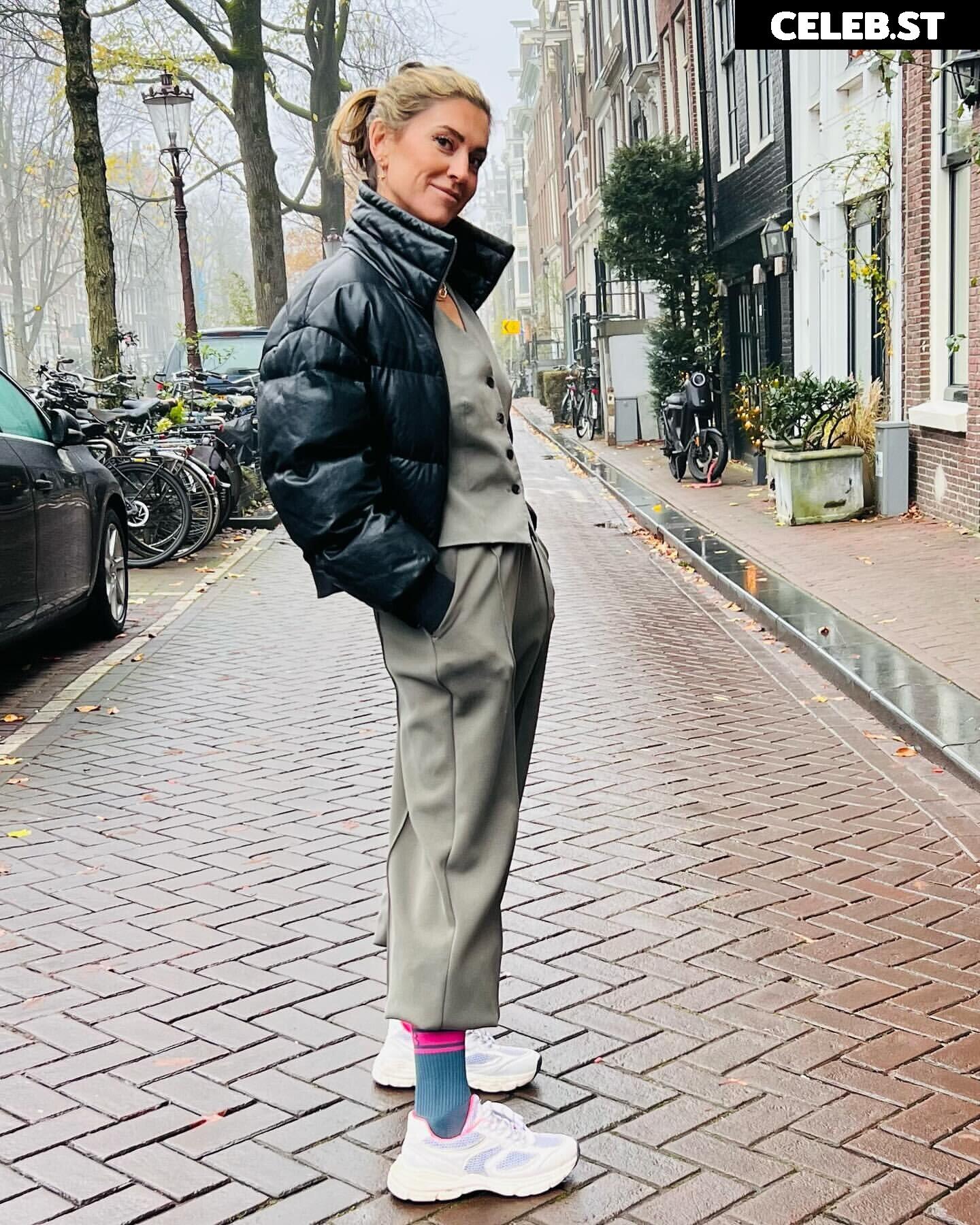 Sports tv hosts/reporters Image 4400160