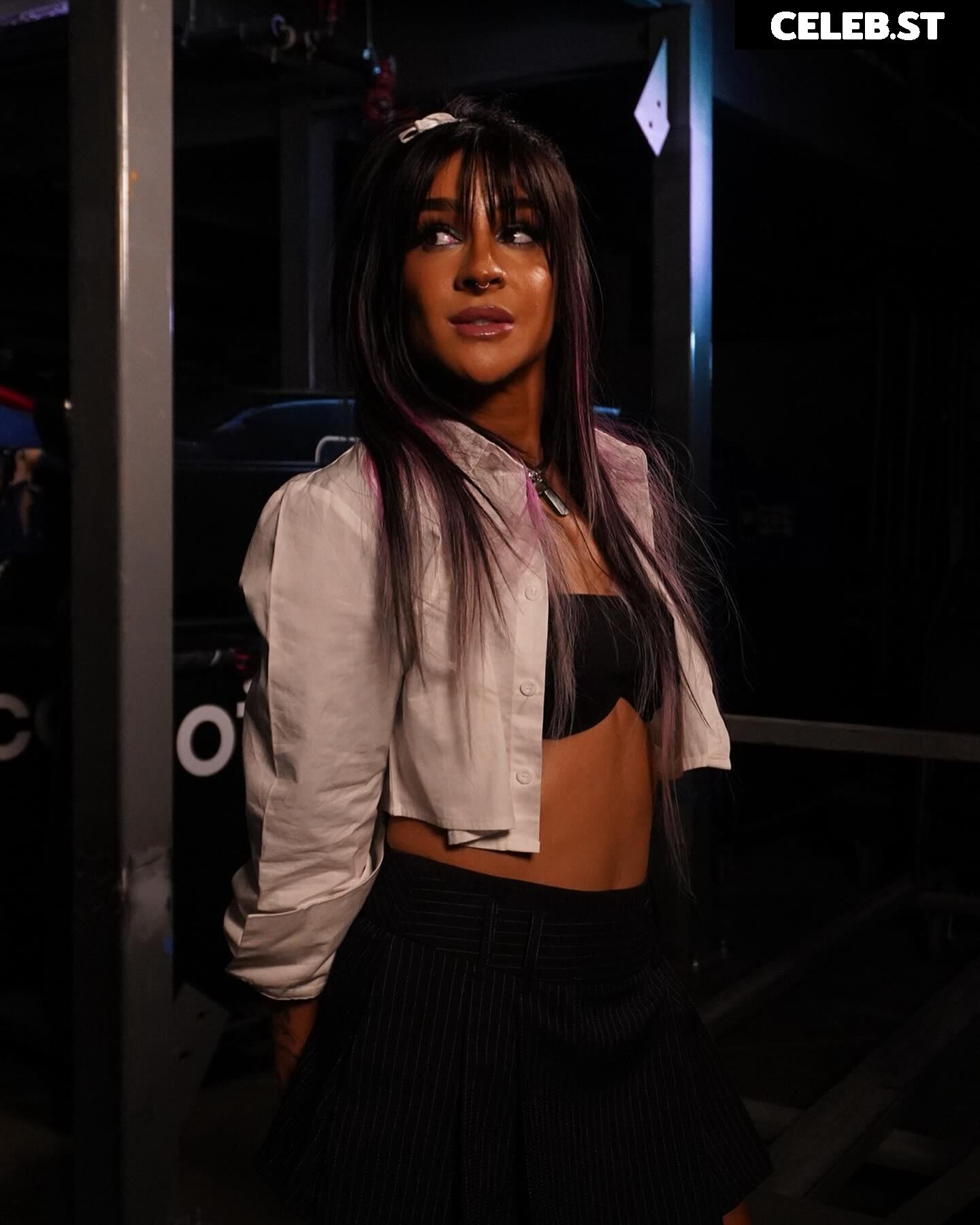 Dakota Kai Image 4400382