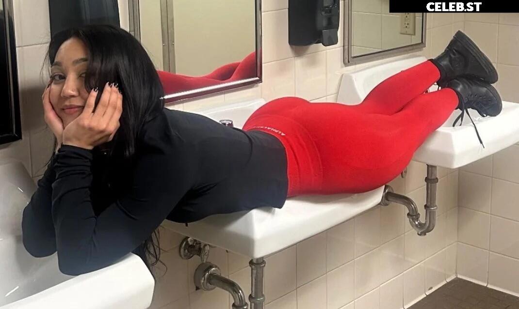 Roxanne Perez/Rok-C - WWE NXT Image 4400249