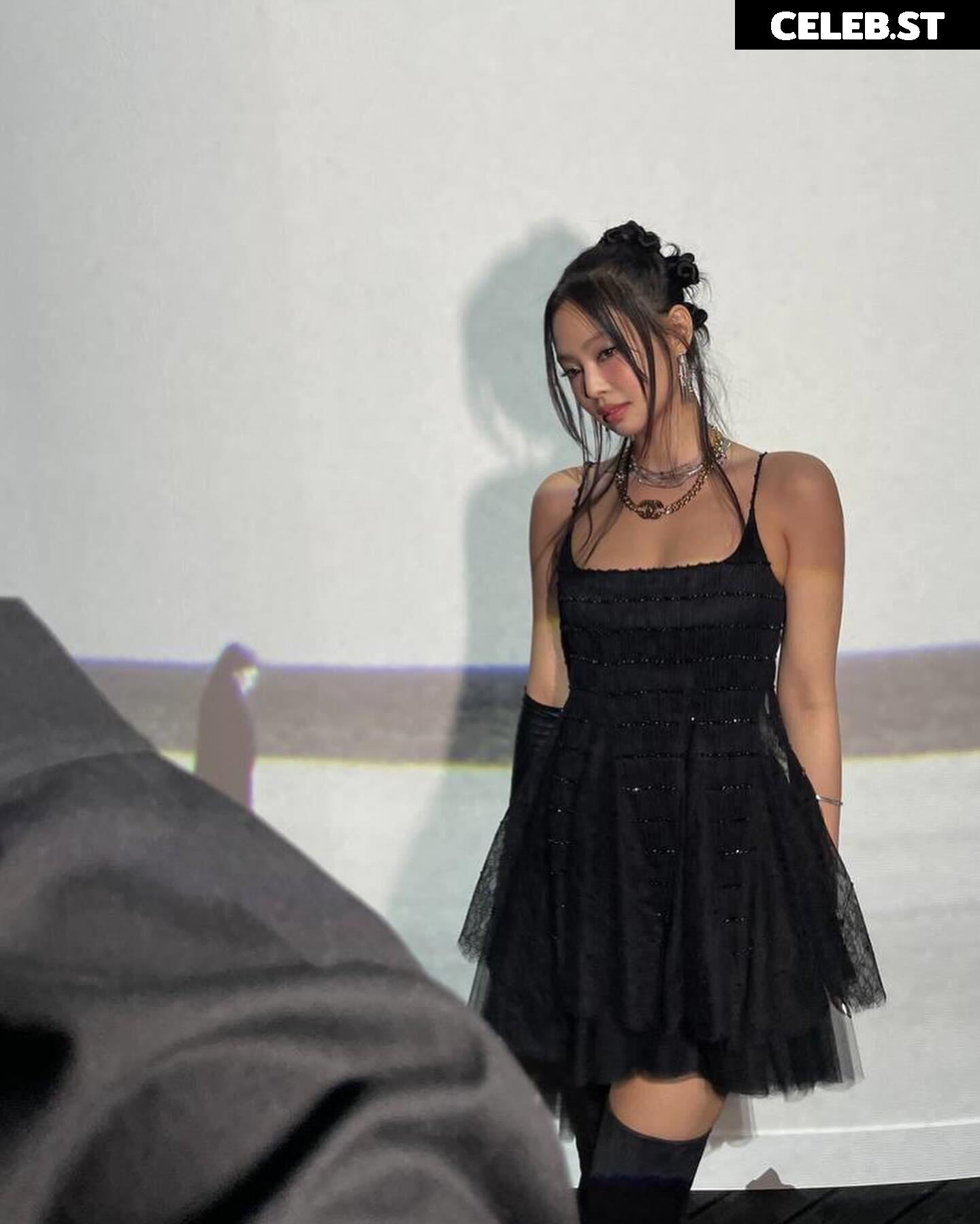 Jennie | BLΛƆKPIИK (Blackpink) Image 4400241