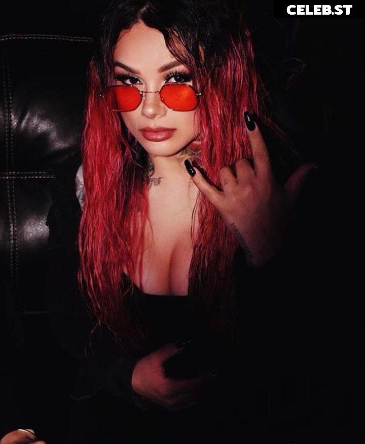 Snow Tha Product Image 4400978