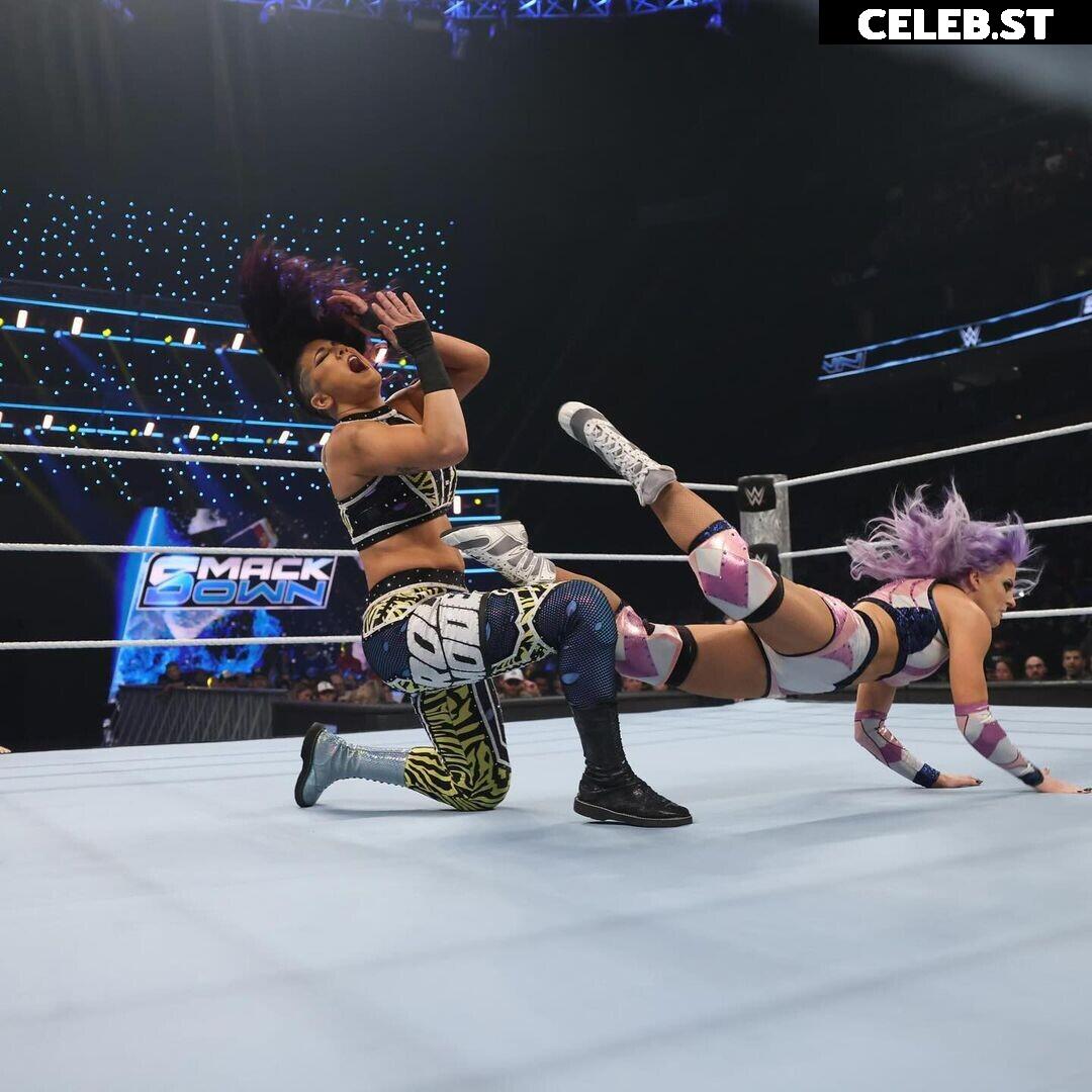 WWE Bayley / Davina Rose / Pamela Rose Martinez Image 4409033