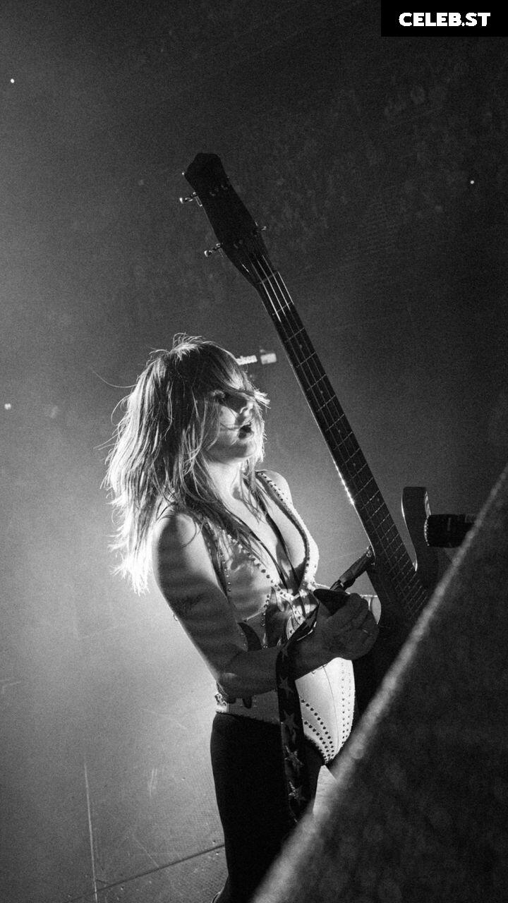 Victoria De Angelis (Maneskin bassist) Image 4409026