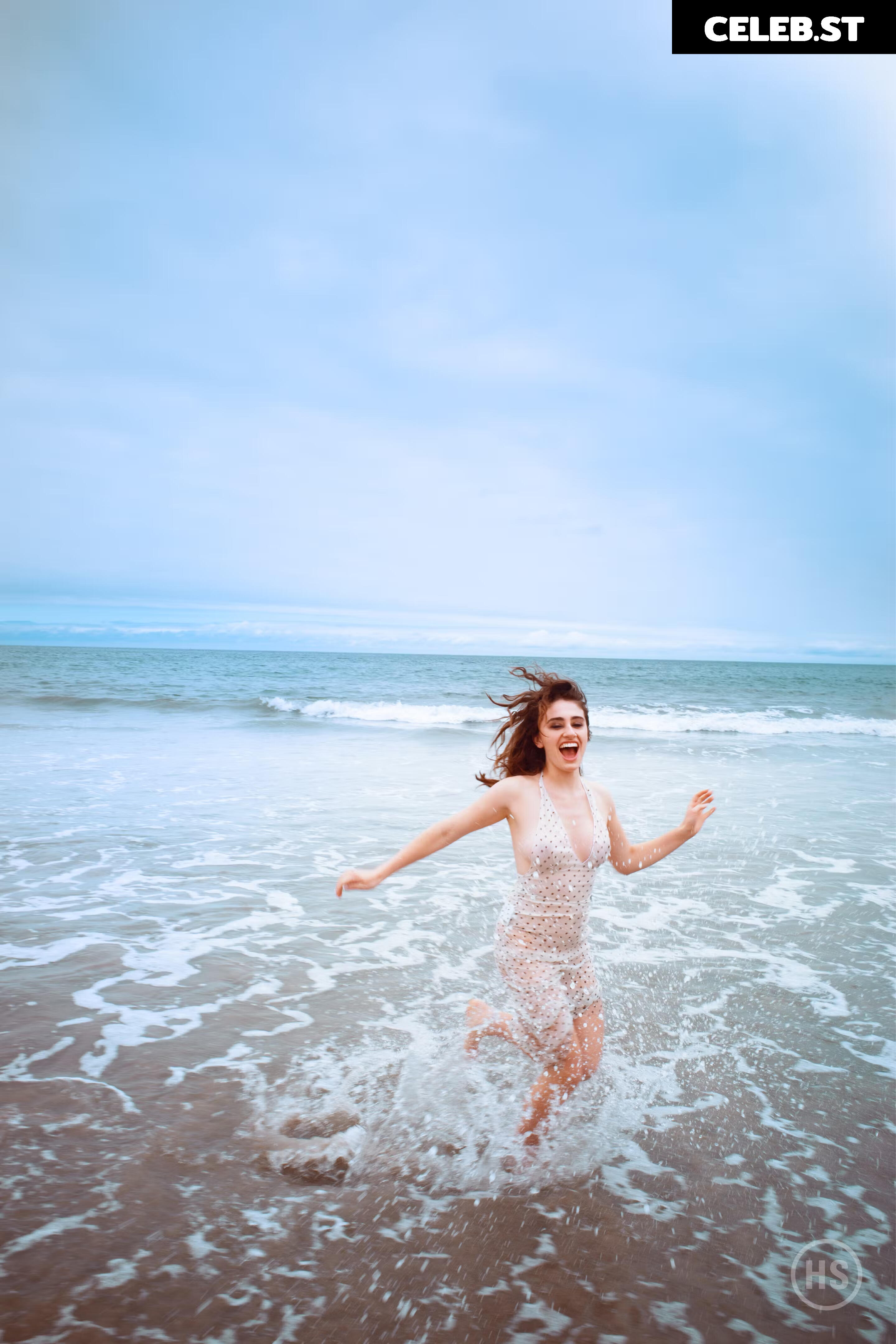 Rachel Anne Sennott Image 4409970