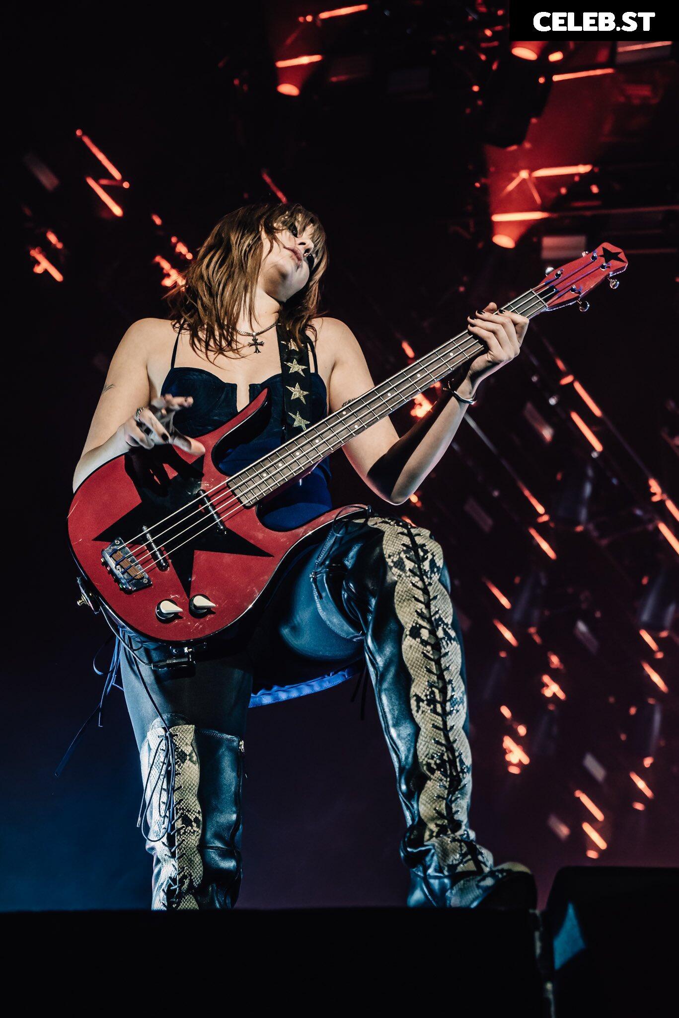 Victoria De Angelis (Maneskin bassist) Image 4409933