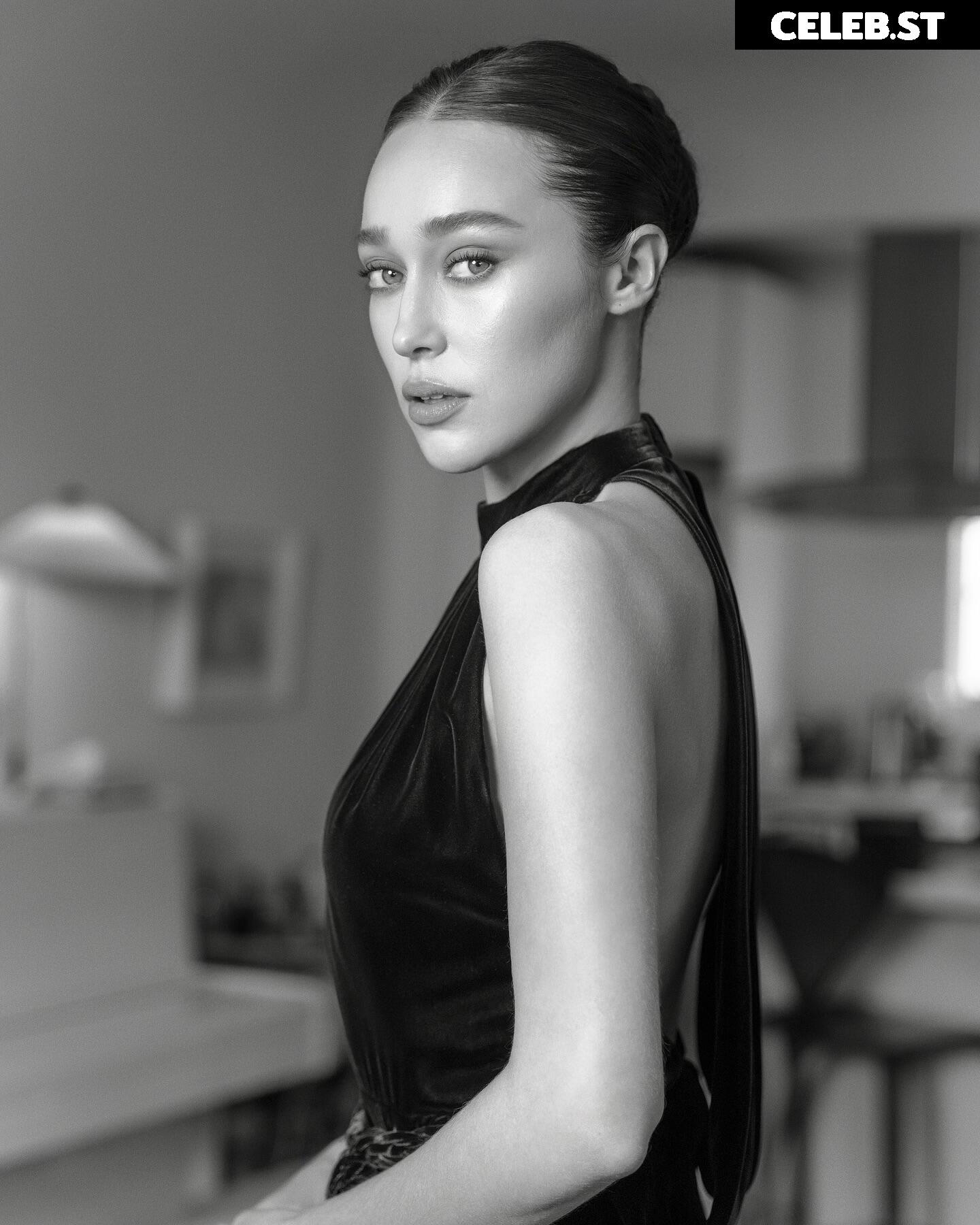 Alycia Debnam Carey Image 4408847
