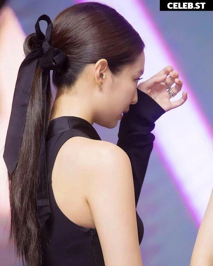Jennie | BLΛƆKPIИK (Blackpink) Image 4408137